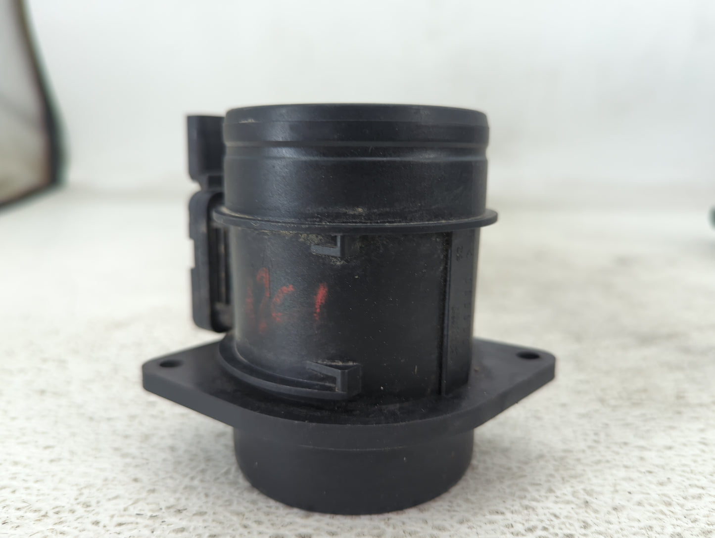 2018-2022 Volkswagen Tiguan Mass Air Flow Meter Maf 1487317 - Oemusedautoparts1.com