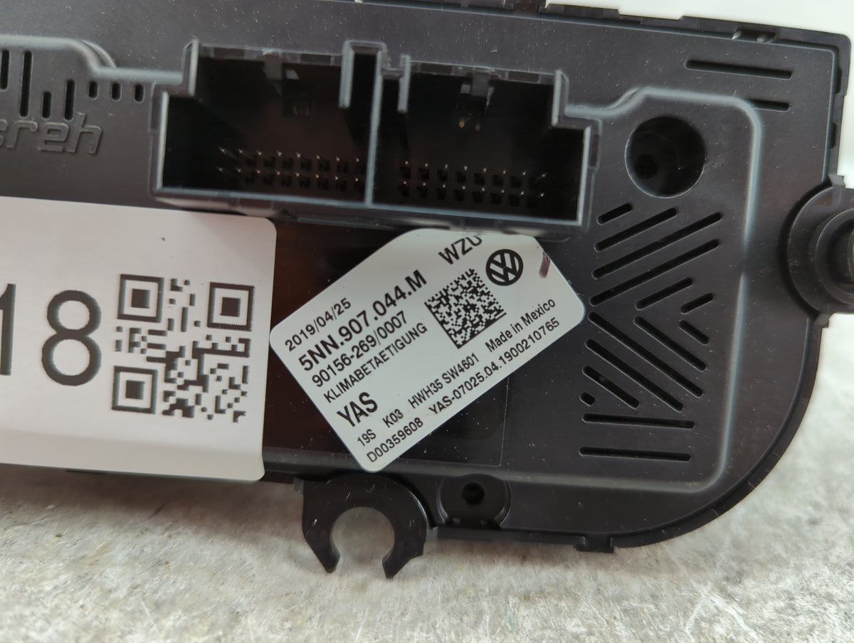 2019-2020 Volkswagen Tiguan Climate Control Module Temperature AC/Heater Replacement P/N:5NN907044M 5NN.907.044.M Fits OEM U