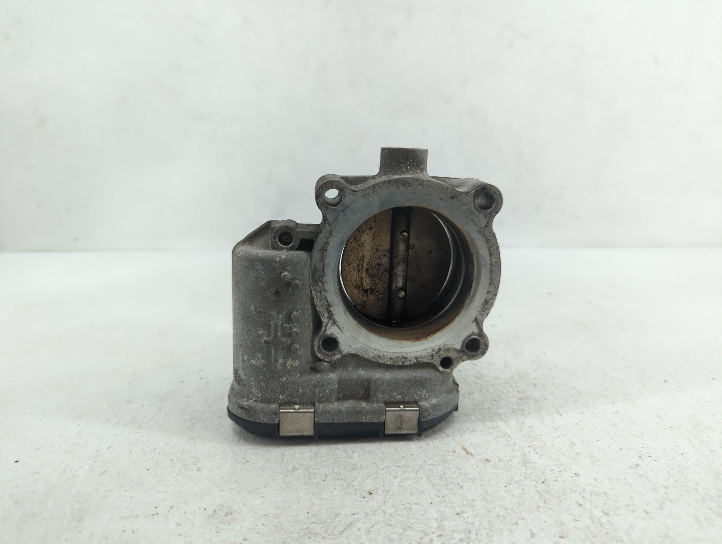 2018-2019 Volkswagen Tiguan Throttle Body P/N:06K 133 062 AG 06K 133 062 AN Fits Fits 2018 2019 OEM Used Auto Parts - Oemuse