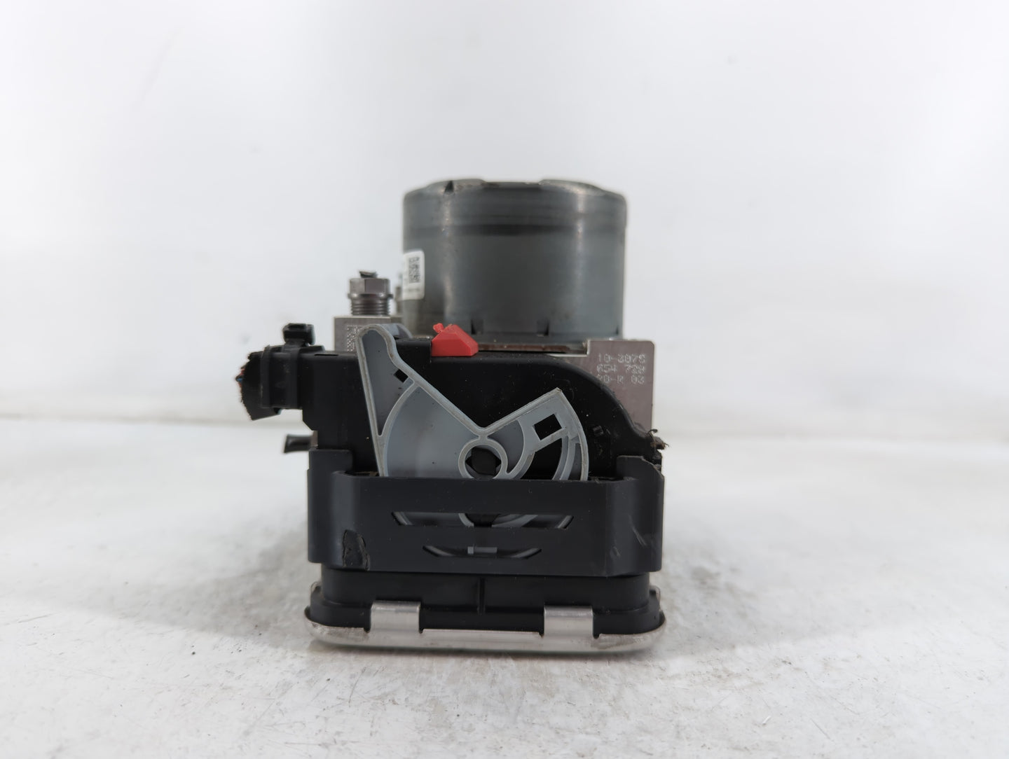 2018-2020 Volkswagen Tiguan ABS Pump Control Module Replacement P/N:5Q0 614 517 DS Fits Fits 2018 2019 2020 OEM Used Auto Pa
