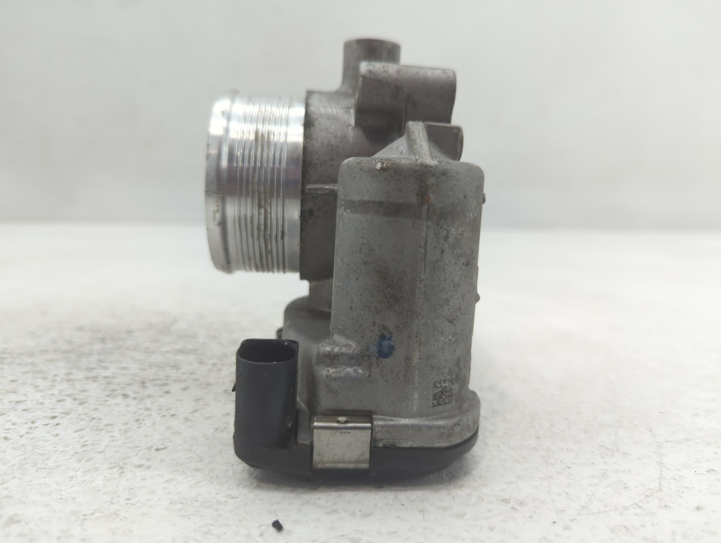 2018-2022 Volkswagen Tiguan Throttle Body P/N:0 280 750 734 06K 133 062 AG Fits Fits 2018 2019 2020 2021 2022 OEM Used Auto 