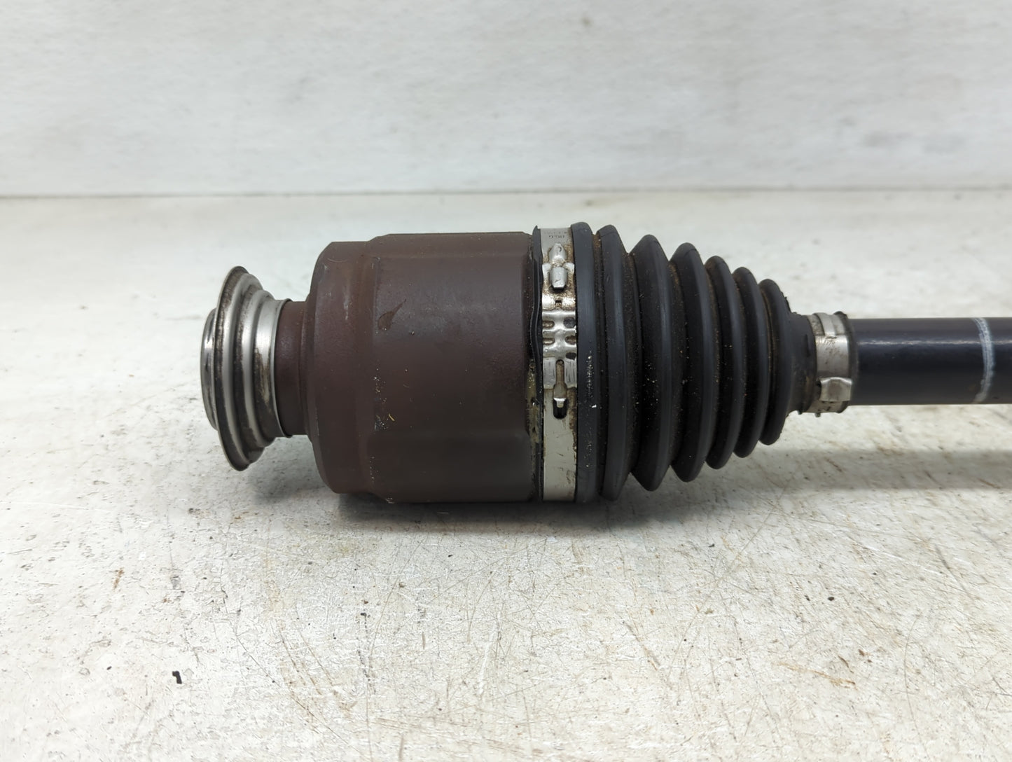 2019 Volvo S60 Axle Shaft Front Driver Cv C/v - Oemusedautoparts1.com