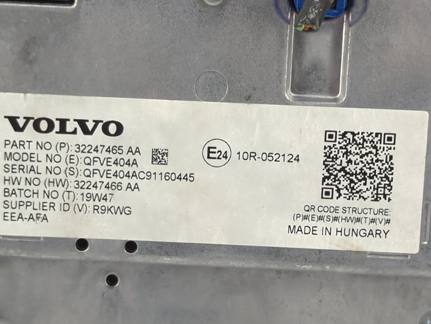 2019-2020 Volvo S60 Information Display Screen - Oemusedautoparts1.com