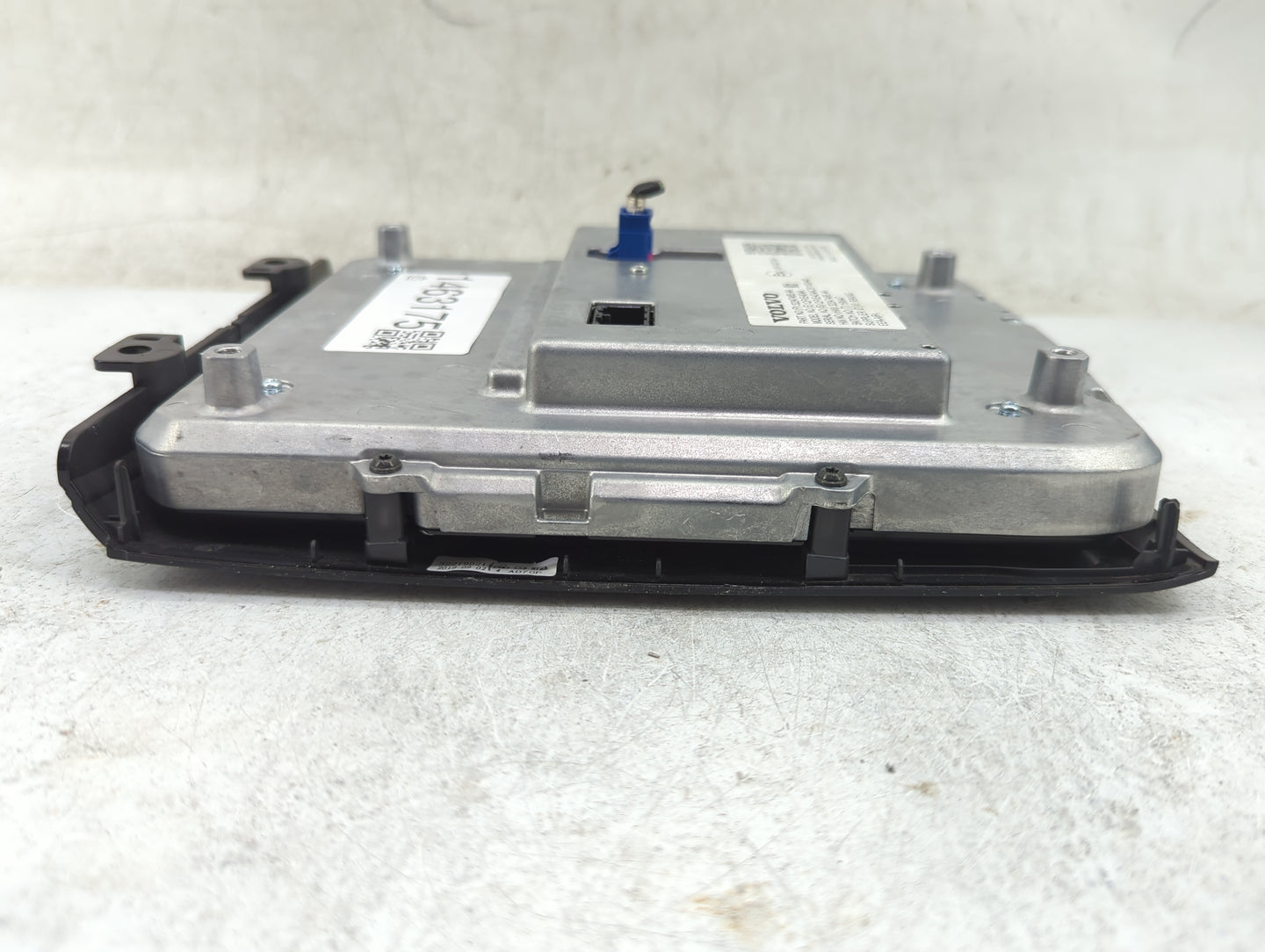 2019-2020 Volvo S60 Information Display Screen - Oemusedautoparts1.com