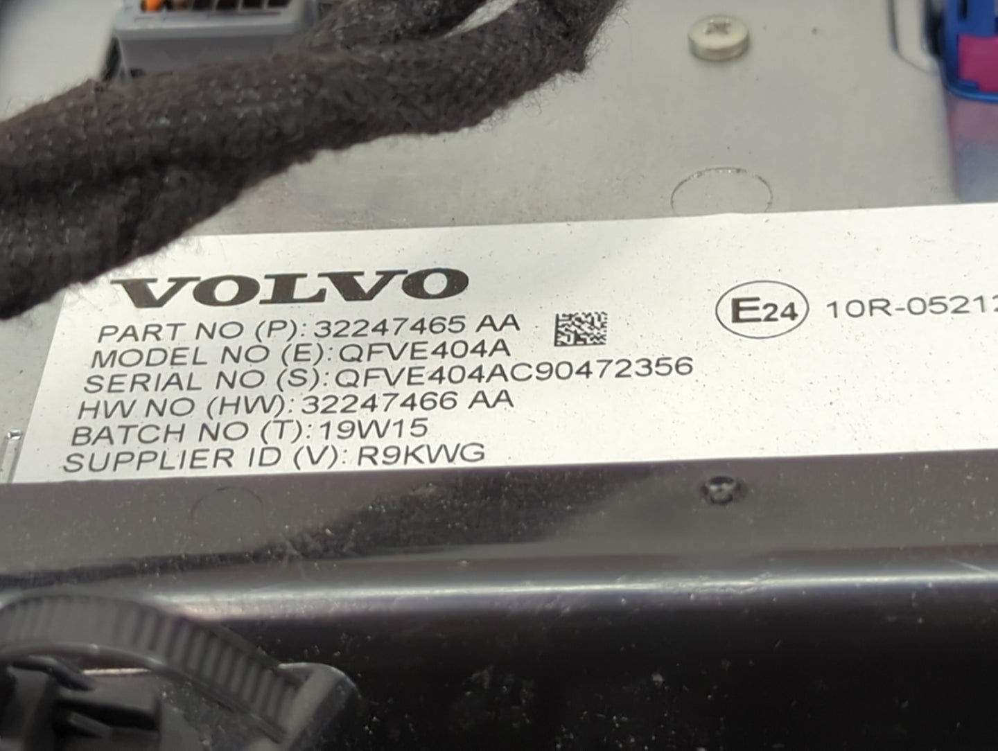 2019-2020 Volvo S60 Information Display Screen 1469306 - Oemusedautoparts1.com