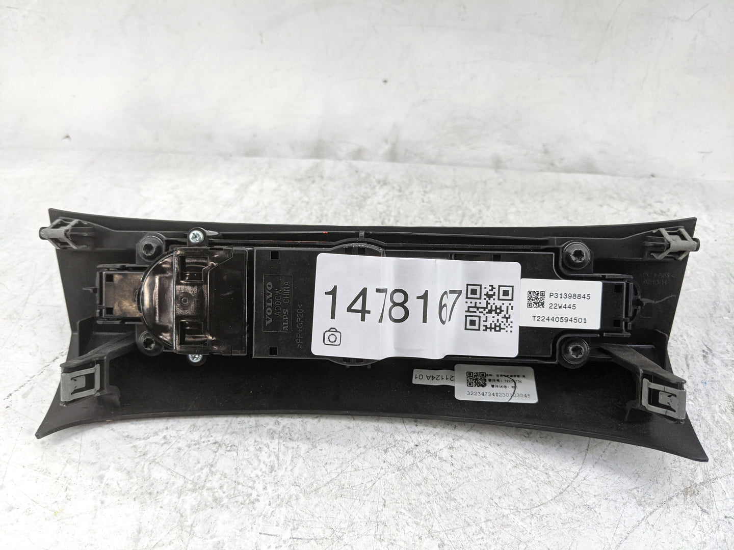 2017-2020 Volvo S90 Climate Control Module Temperature AC/Heater Replacement P/N:P31398845 32234734 Fits OEM Used Auto Parts