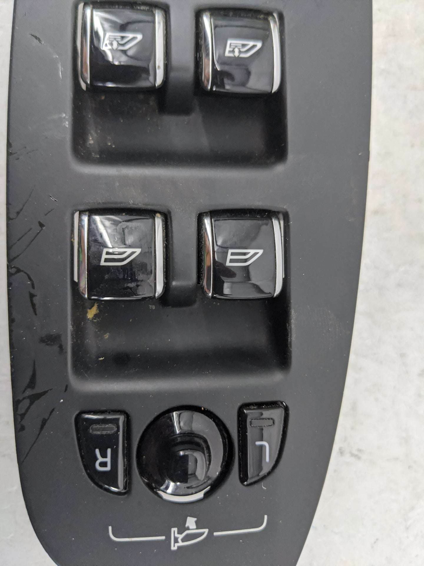 2018-2020 Volvo S90 Master Power Window Switch Replacement Driver Side Left P/N:31415514 Fits Fits 2018 2019 2020 OEM Used A