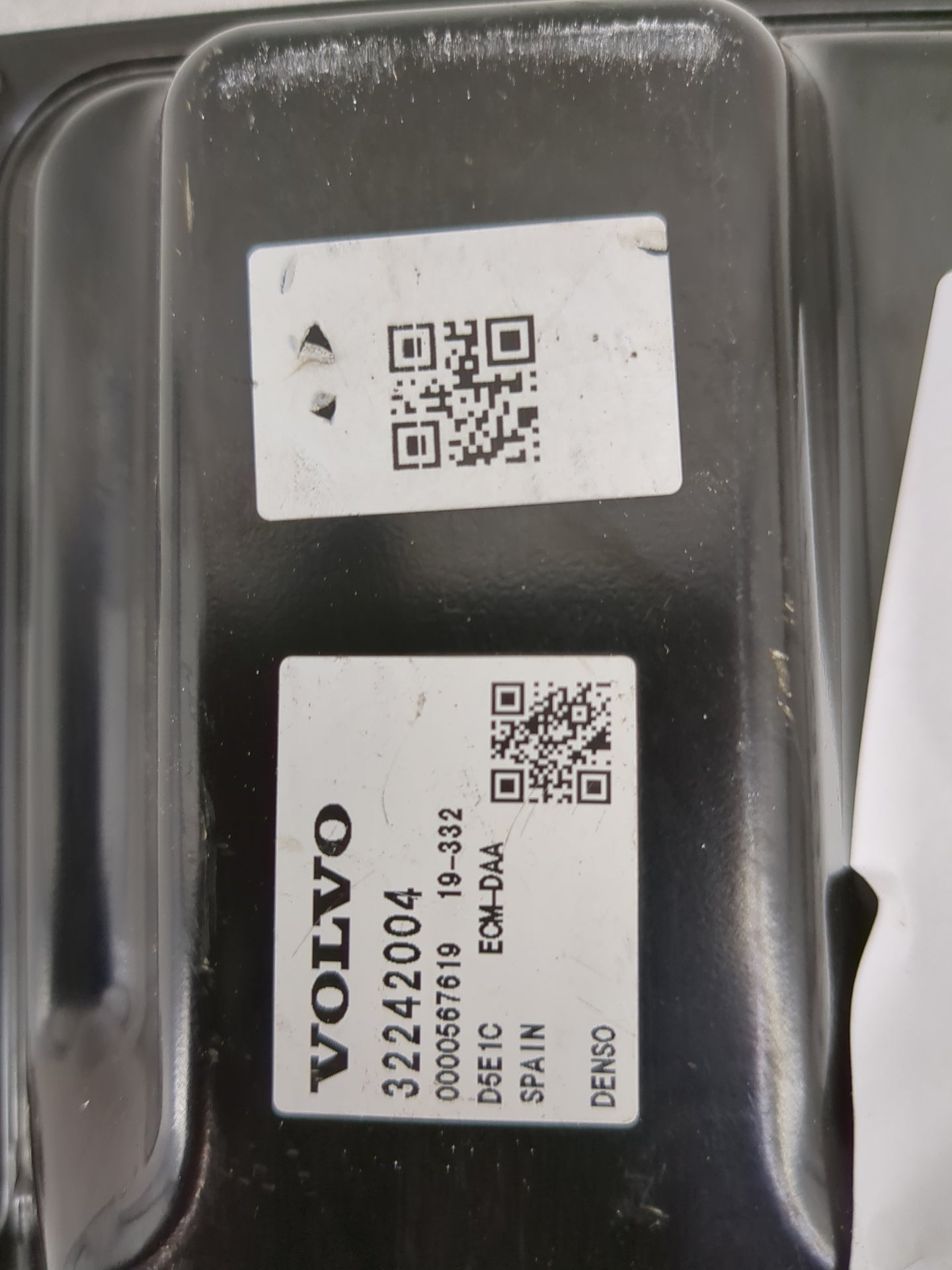 2019-2020 Volvo Xc40 PCM Engine Control Computer ECU ECM PCU OEM P/N:32242004 Fits Fits 2018 2019 2020 2021 OEM Used Auto Pa