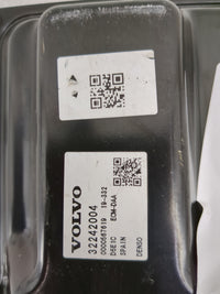 2019-2020 Volvo Xc40 PCM Engine Control Computer ECU ECM PCU OEM P/N:32242004 Fits Fits 2018 2019 2020 2021 OEM Used Auto Pa