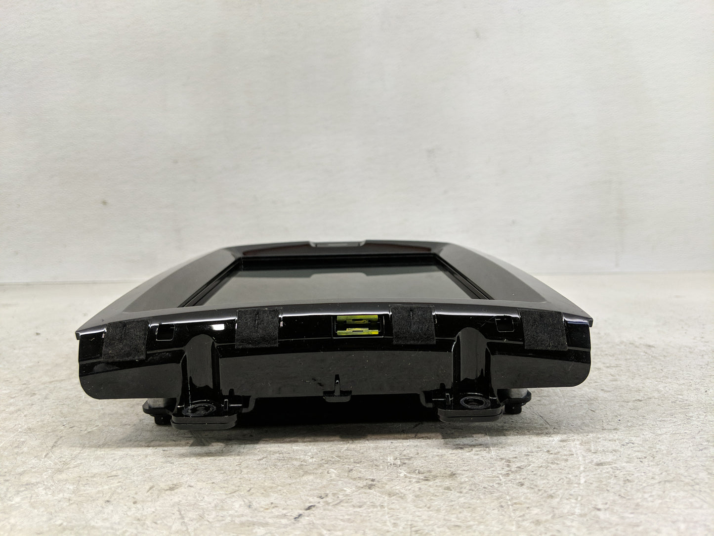 2019-2020 Volvo Xc60 Information Display Screen - Oemusedautoparts1.com