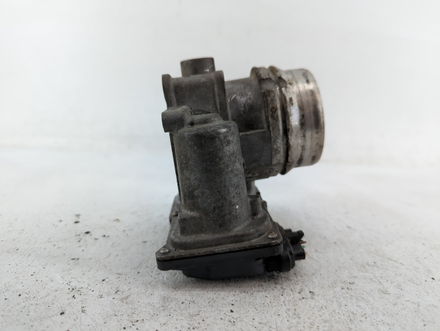 2015-2021 Volvo Xc60 Throttle Body P/N:78HL13-2510030-AAA 31465575, 31293736 Fits Fits 2015 2016 2017 2018 2019 2020 2021 OE