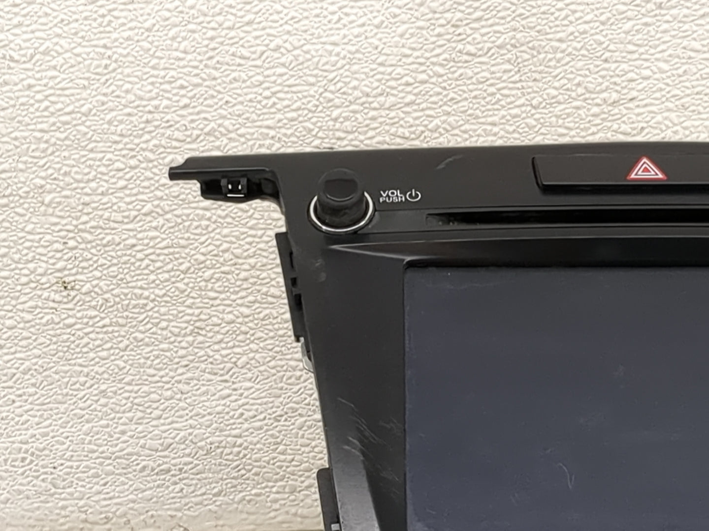 2019-2020 Acura Tlx Radio Display Info Screen Oem - Oemusedautoparts1.com