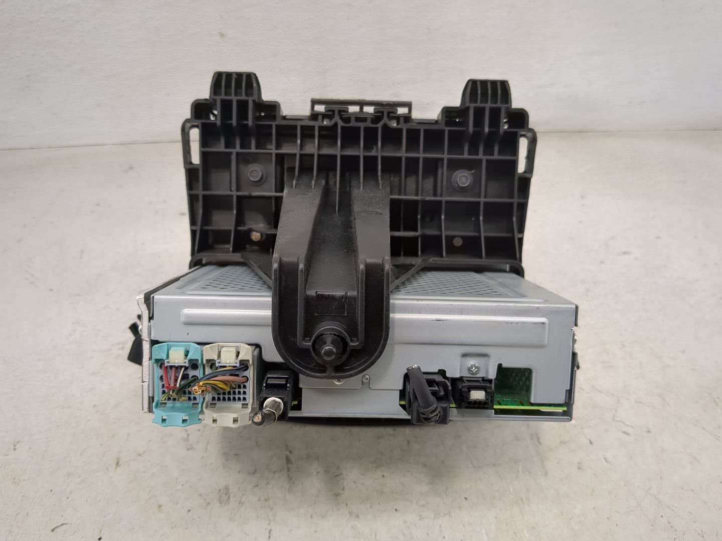 2020 Trax Radio AM FM Cd Player Receiver Replacement Fits OEM Used Auto Parts - Oemusedautoparts1.com