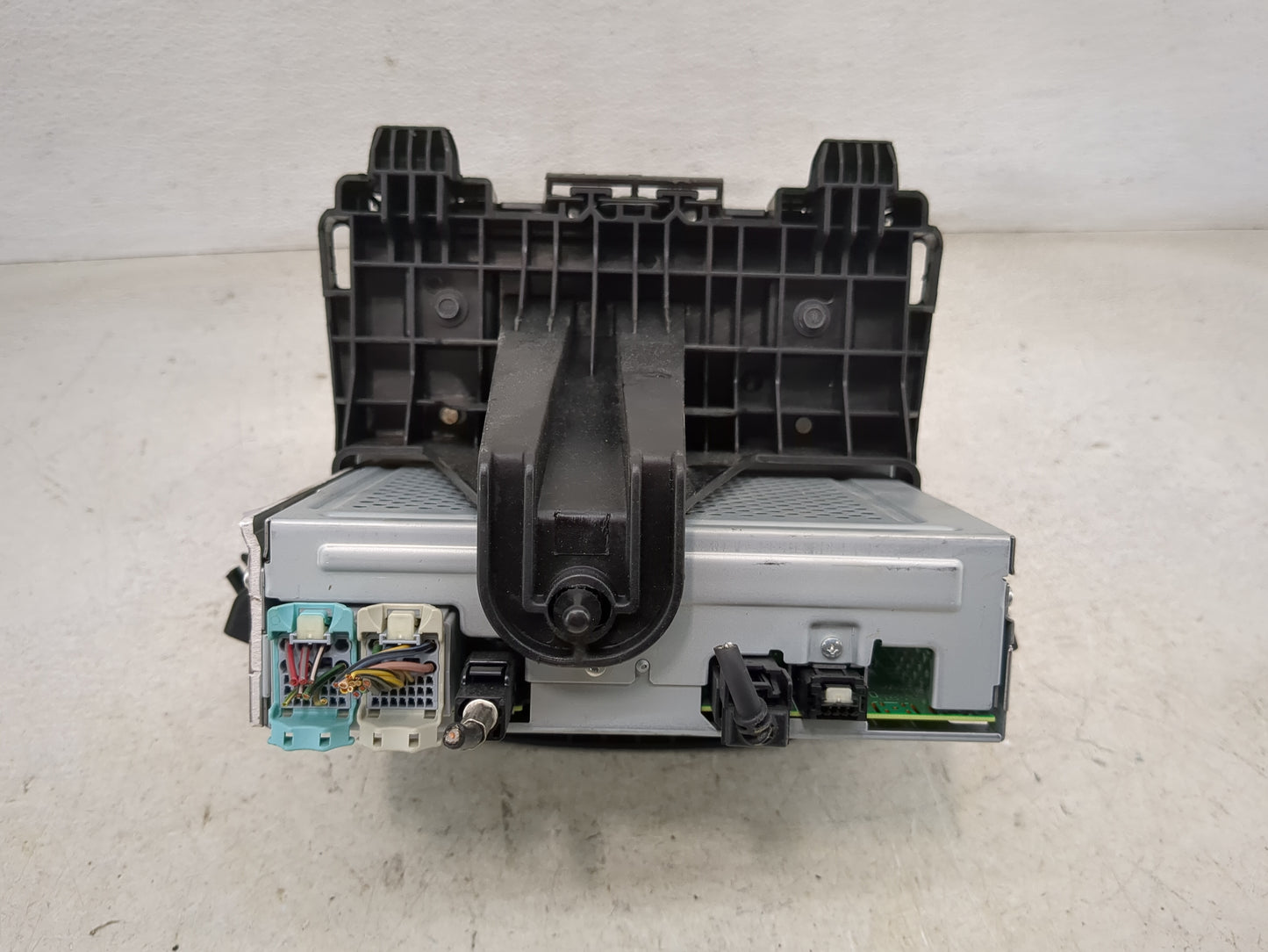 2020 Trax Radio AM FM Cd Player Receiver Replacement Fits OEM Used Auto Parts - Oemusedautoparts1.com