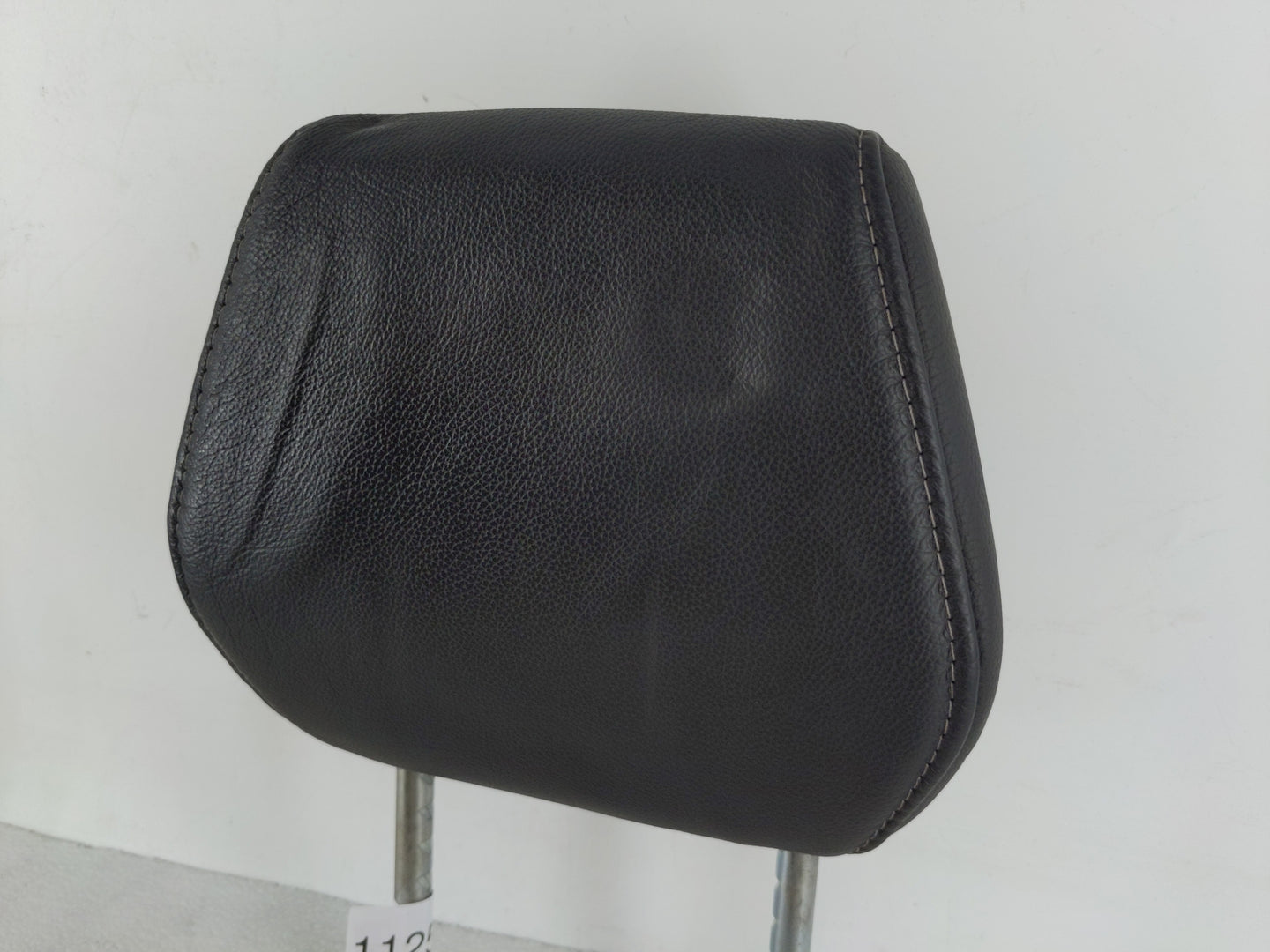 2020 Acura Mdx Headrest Head Rest Front Driver Passenger Seat Fits OEM Used Auto Parts - Oemusedautoparts1.com