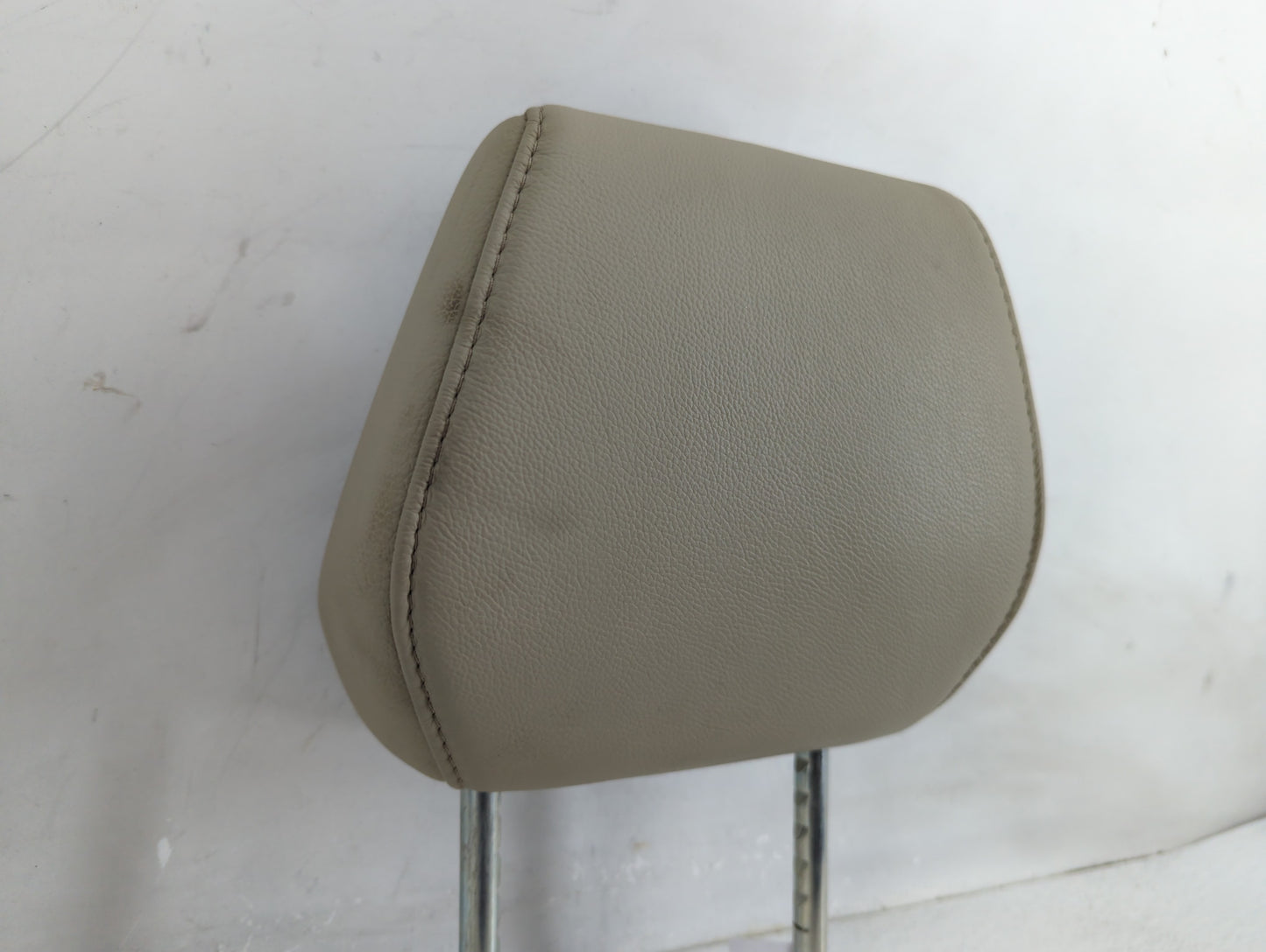 2020 Acura Mdx Headrest Head Rest Rear Seat Fits OEM Used Auto Parts - Oemusedautoparts1.com
