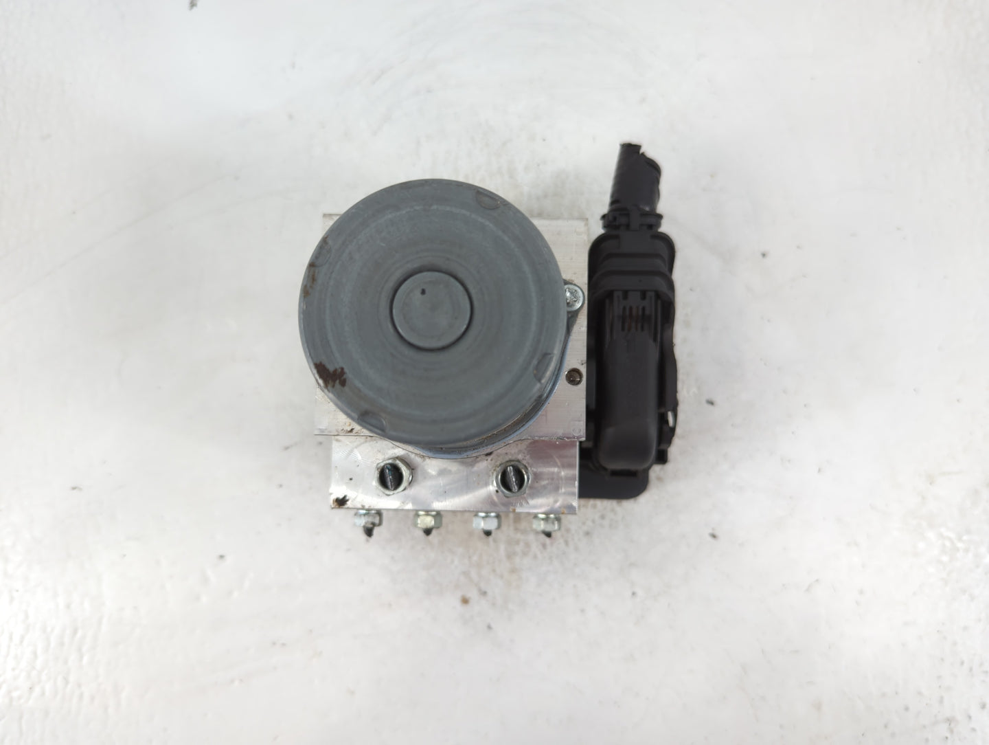 2020 Acura Mdx ABS Pump Control Module Replacement P/N:57110-TYS-A710-M1 Fits OEM Used Auto Parts - Oemusedautoparts1.com