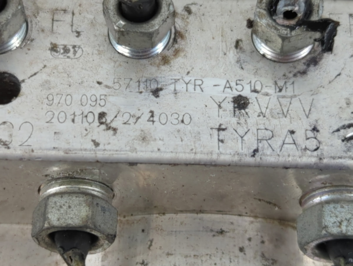 2020 Acura Mdx Anti-Lock Brake ABS Pump Module Actuator OEM P/N:57110-TYR-A510-M1 Fits OEM Used Auto Parts - Oemusedautopart