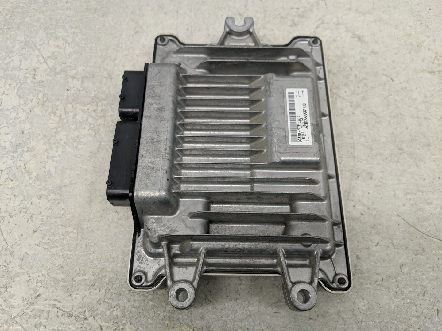 2020 Acura Rdx PCM Engine Control Computer ECU ECM PCU OEM P/N:K141-100041 37820-5YF-A12 Fits OEM Used Auto Parts - Oemuseda