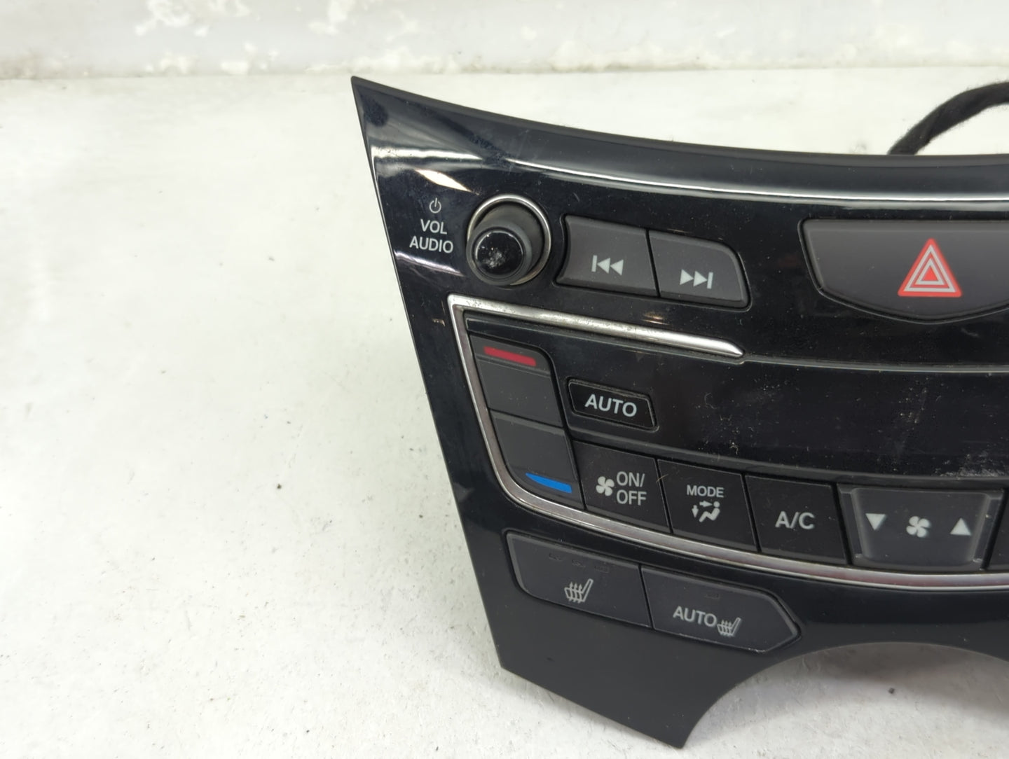 2020 Acura Rdx Climate Control Module Temperature AC/Heater Replacement P/N:79610-TJB-A013-M1 8238102300 Fits OEM Used Auto 