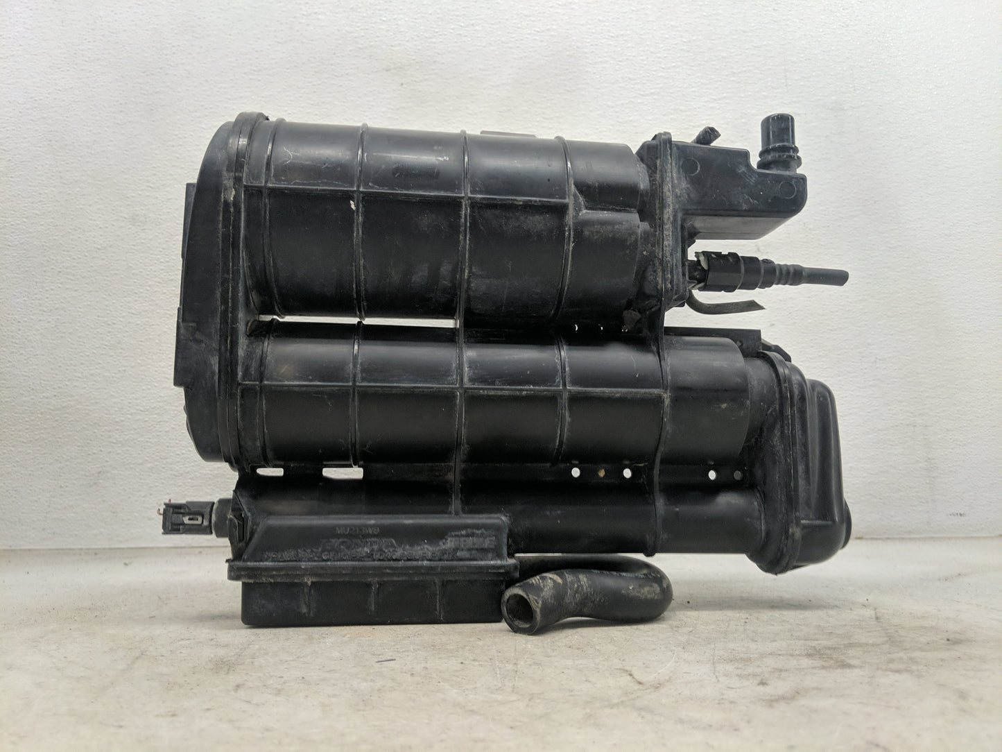 2020 Acura Rlx Fuel Vapor Charcoal Canister - Oemusedautoparts1.com