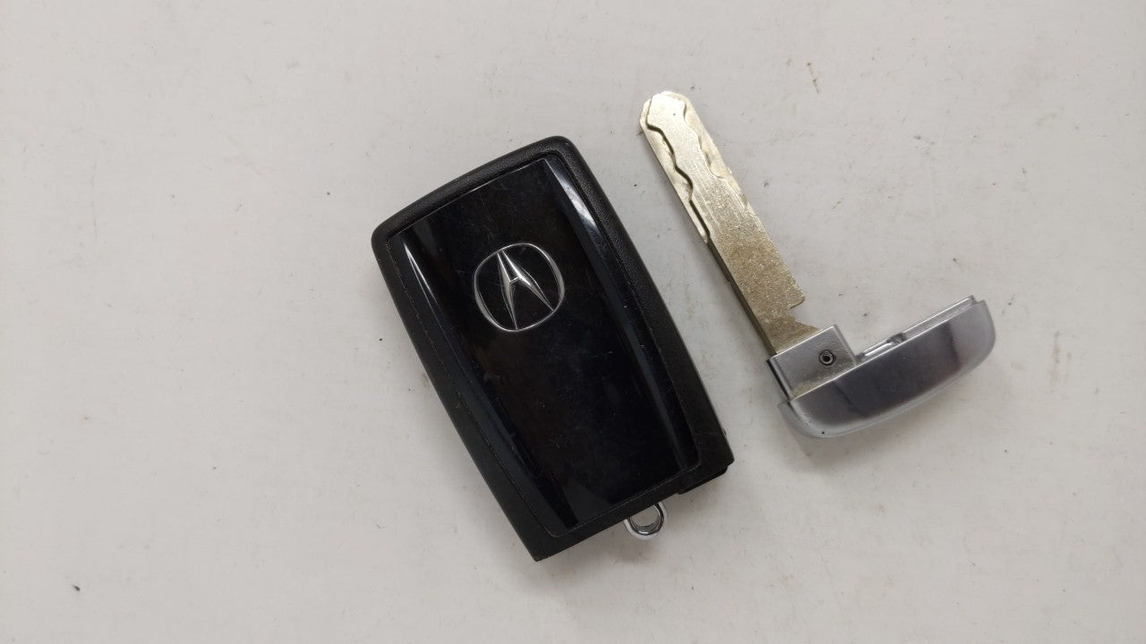 Acura Rlx Keyless Entry Remote Fob KR5V1X A2C93972500 72147-TX6-A22 4 buttons - Oemusedautoparts1.com