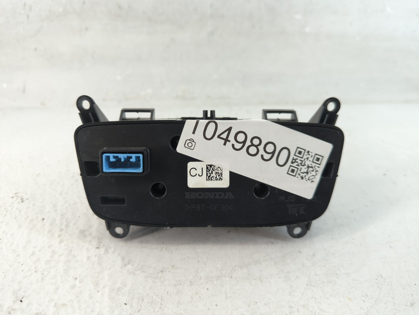 2019-2020 Acura Tlx Radio AM FM Cd Player Receiver Replacement P/N:M57122 Fits Fits 2019 2020 OEM Used Auto Parts - Oemuseda