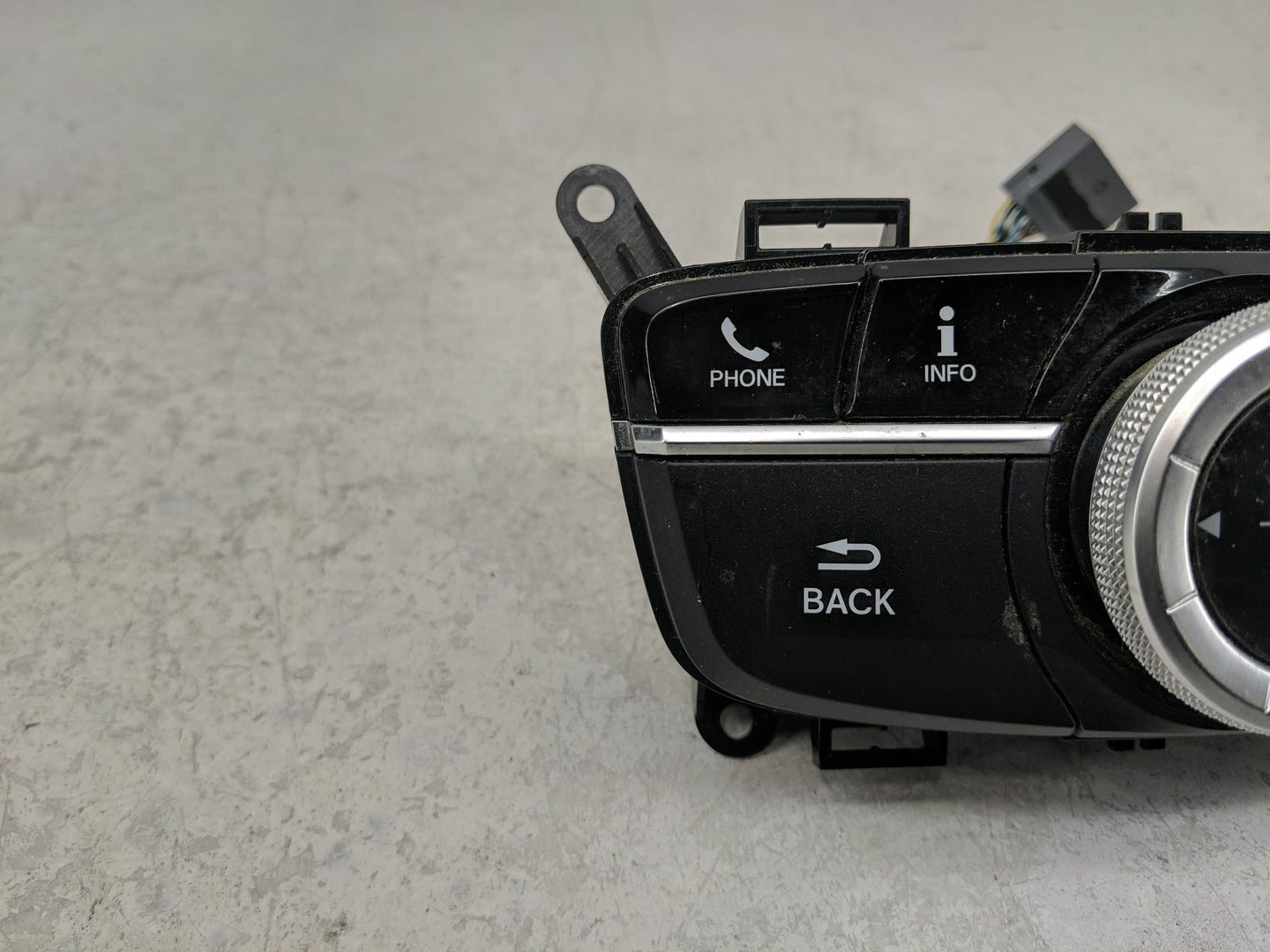 2019-2020 Acura Tlx Radio Control Panel - Oemusedautoparts1.com