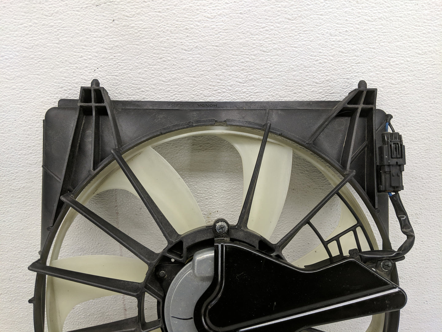2015-2020 Acura Tlx Electric Radiator Cooling Fan Motor Assembly P/N:386165J2A01 Fits Fits 2015 2016 2017 2018 2019 2020 OEM