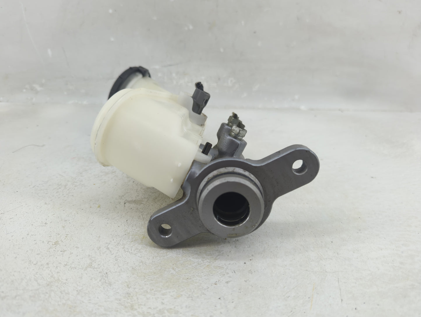 2015-2020 Acura Tlx Brake Master Cylinder - Oemusedautoparts1.com