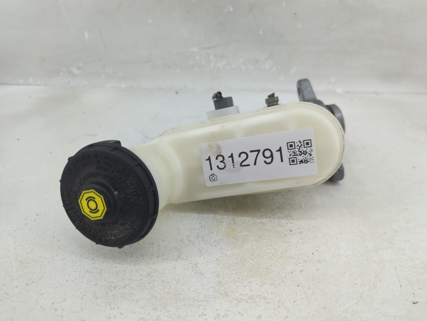 2015-2020 Acura Tlx Brake Master Cylinder - Oemusedautoparts1.com