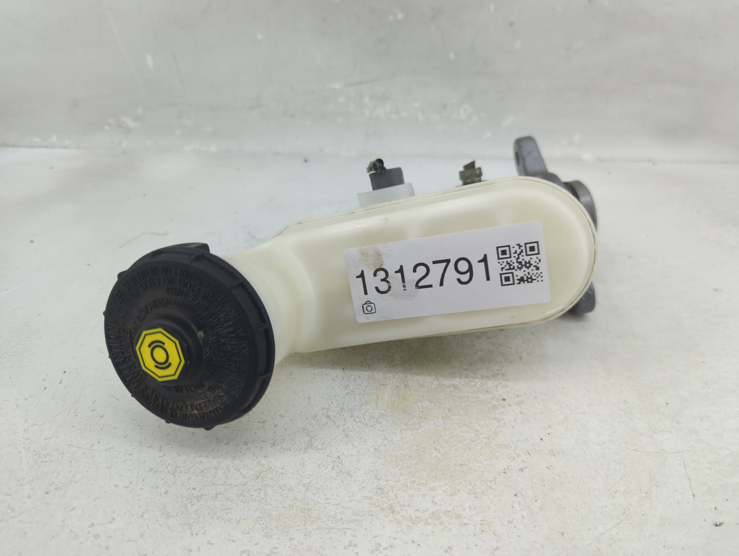 2015-2020 Acura Tlx Brake Master Cylinder - Oemusedautoparts1.com