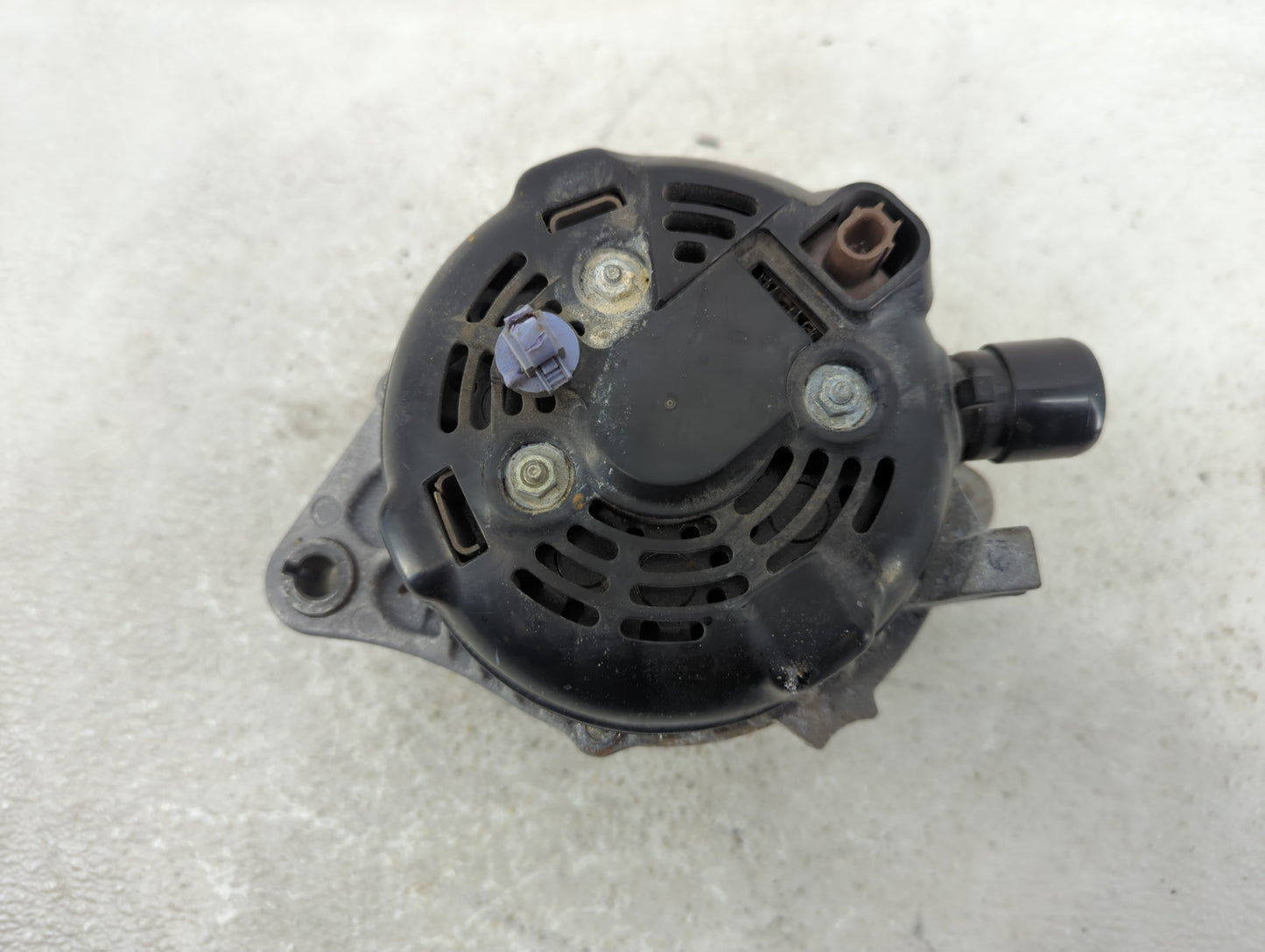 2015-2020 Acura Tlx Alternator Replacement Generator Charging Assembly Engine OEM P/N:TN104211-8390 Fits OEM Used Auto Parts
