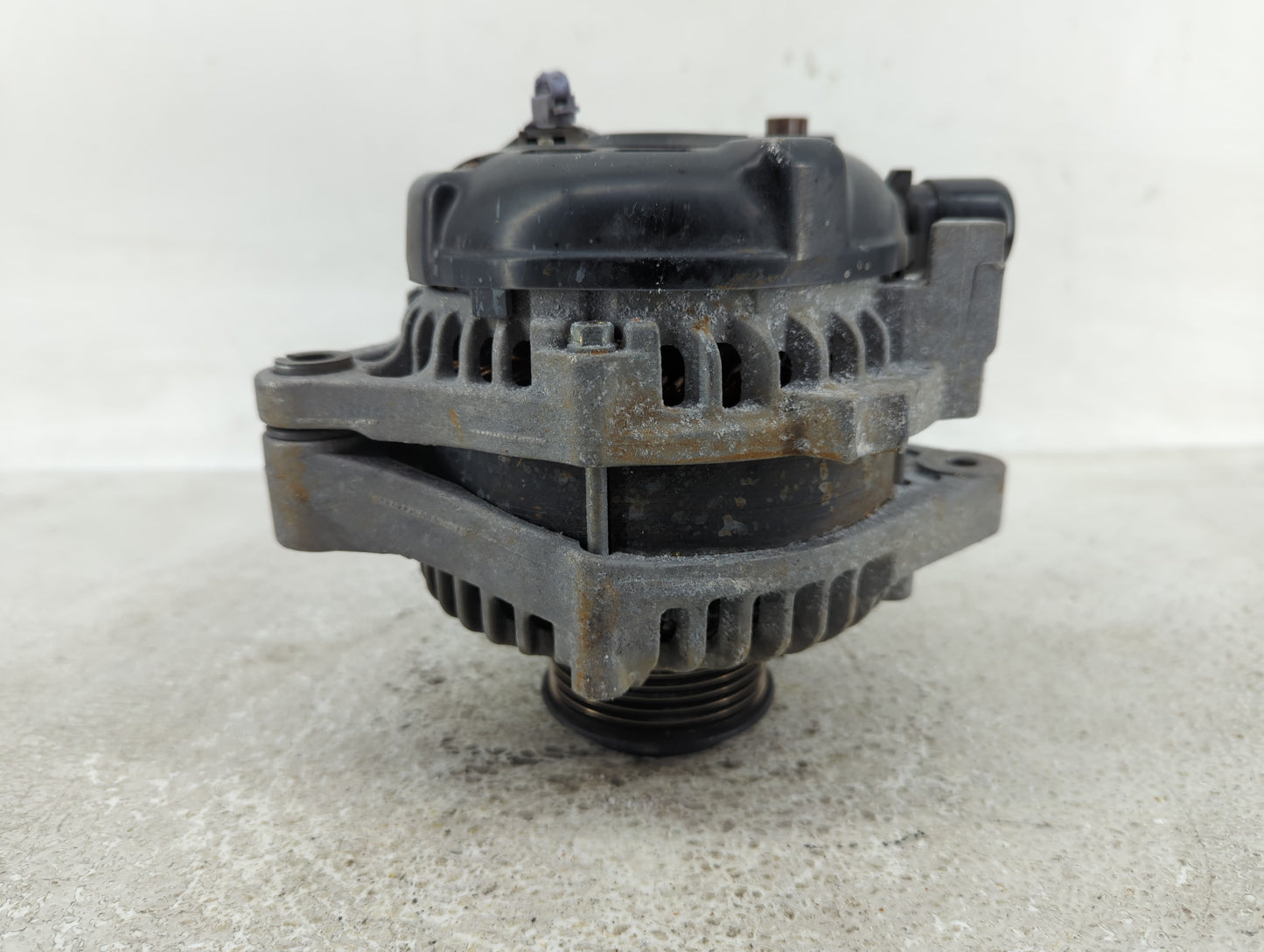 2015-2020 Acura Tlx Alternator Replacement Generator Charging Assembly Engine OEM P/N:TN104211-8390 Fits OEM Used Auto Parts