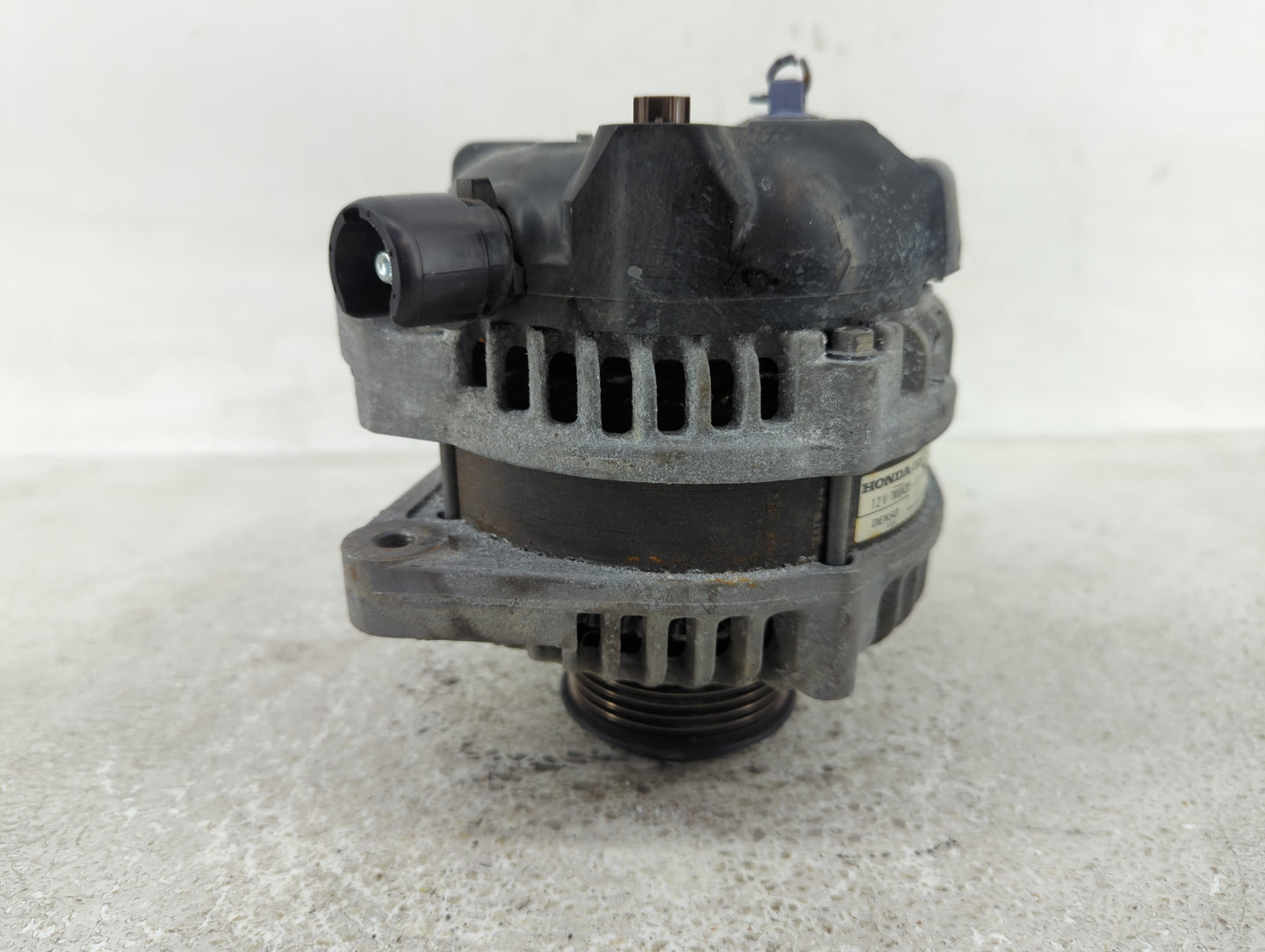 2015-2020 Acura Tlx Alternator Replacement Generator Charging Assembly Engine OEM P/N:TN104211-8390 Fits OEM Used Auto Parts
