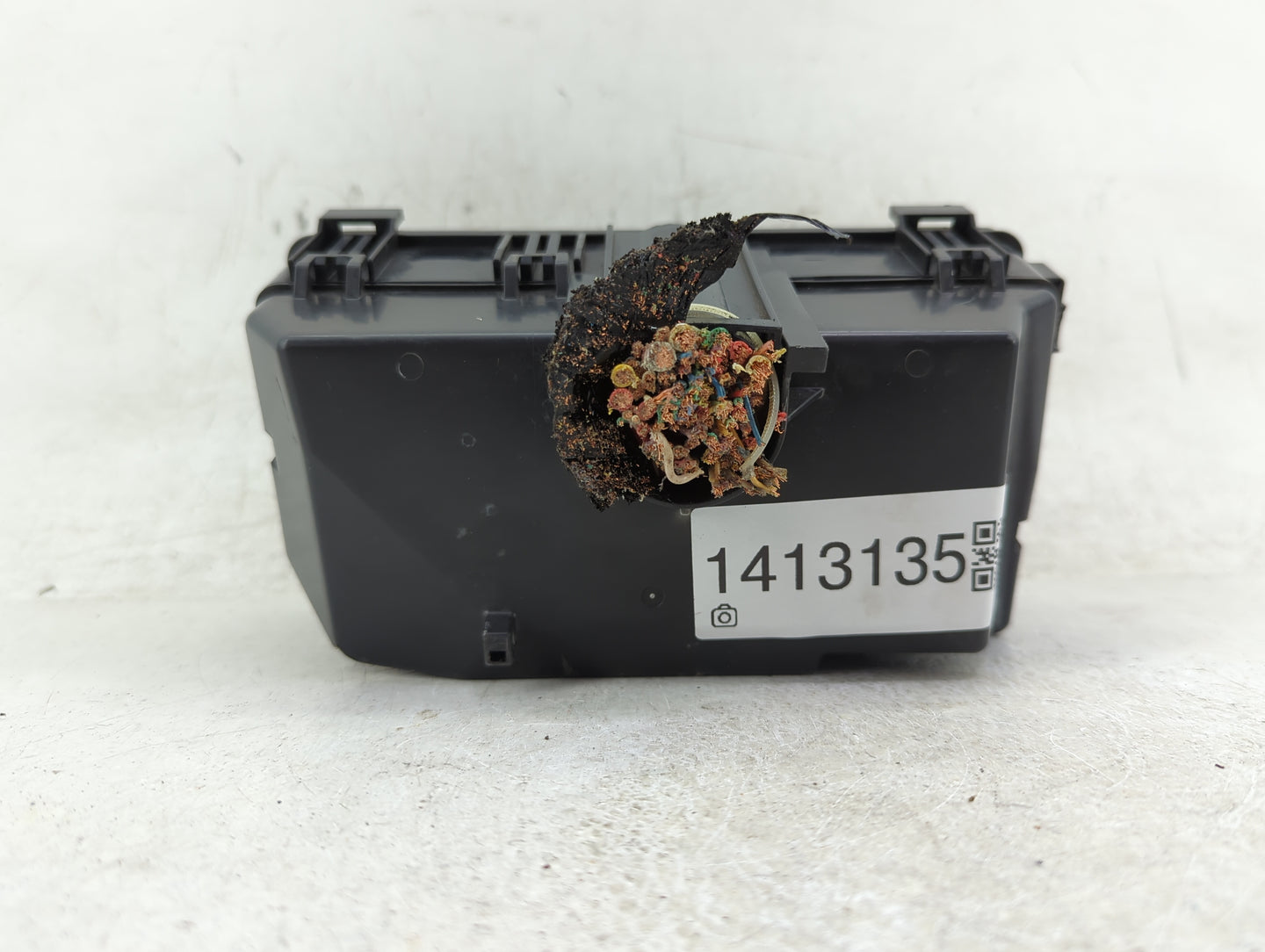 2015-2020 Acura Tlx Fusebox Fuse Box Panel Relay Module P/N:TZ3 A011 A0 Fits Fits 2015 2016 2017 2018 2019 2020 OEM Used Aut