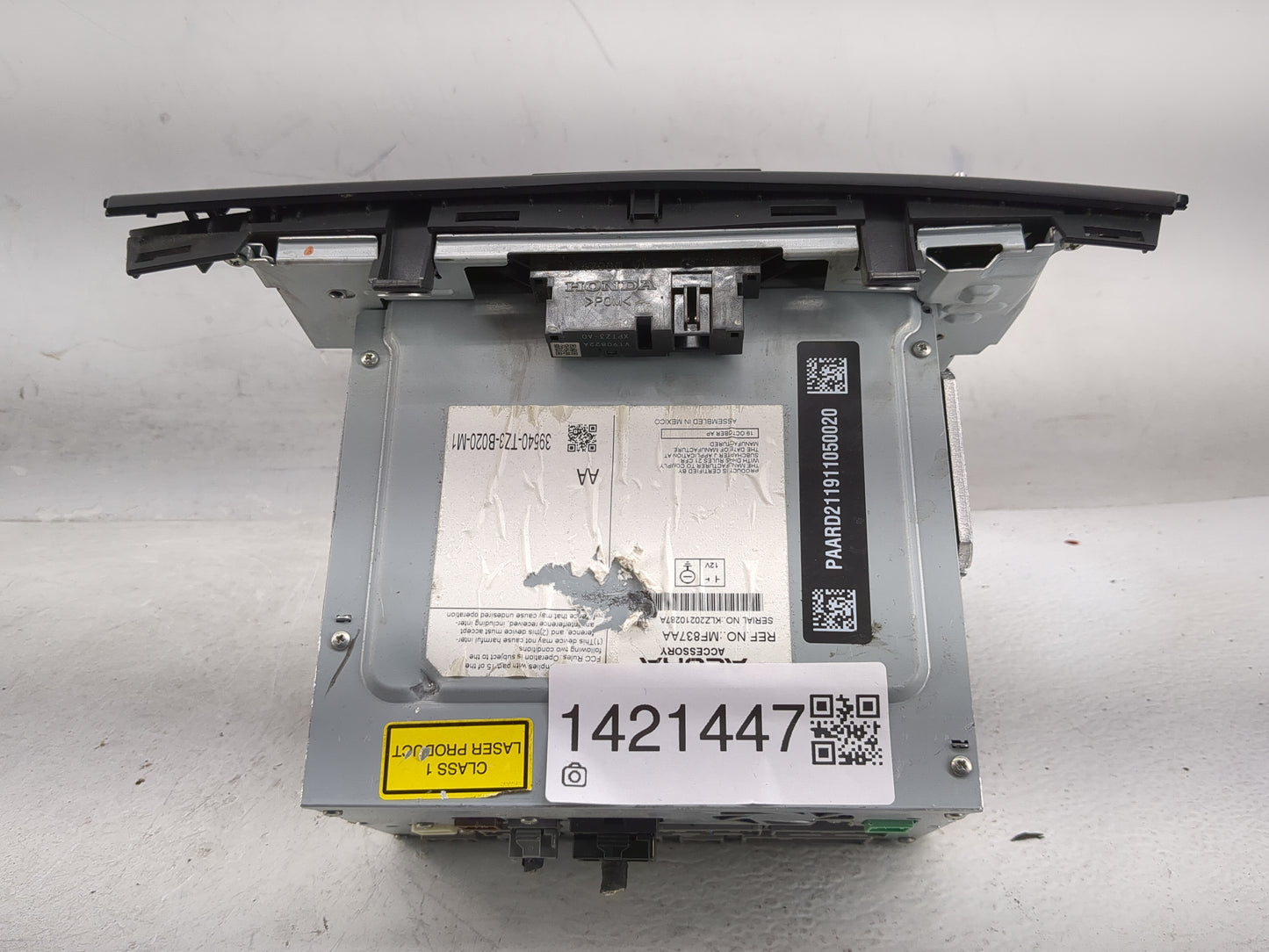 2019-2020 Acura Tlx Radio AM FM Cd Player Receiver Replacement P/N:39540-TZ4-B020-M1 Fits Fits 2019 2020 OEM Used Auto Parts