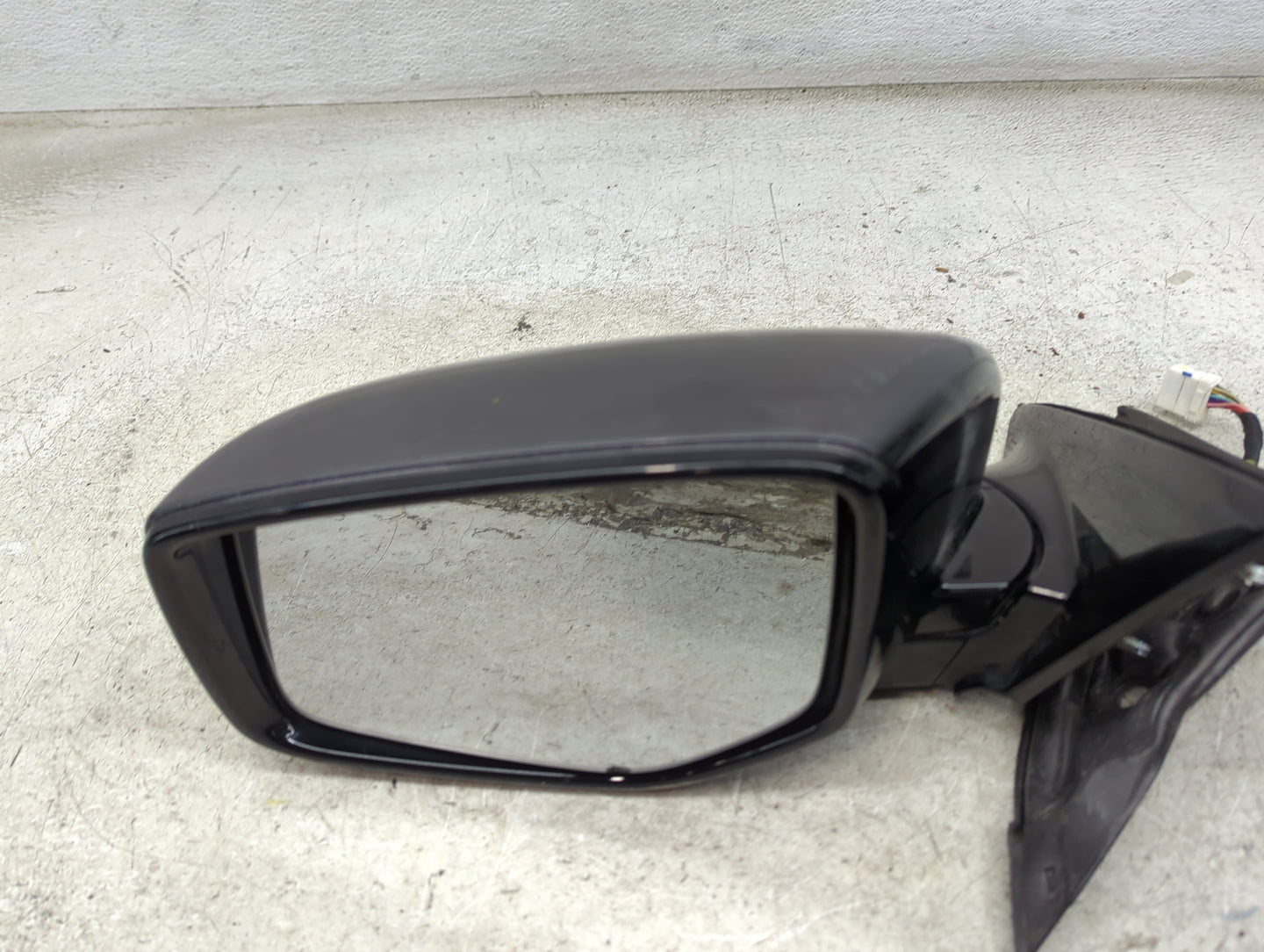 2015-2020 Acura Tlx Driver Side View Mirror - Left Door Mirror OEM Used - Oemusedautoparts1.com
