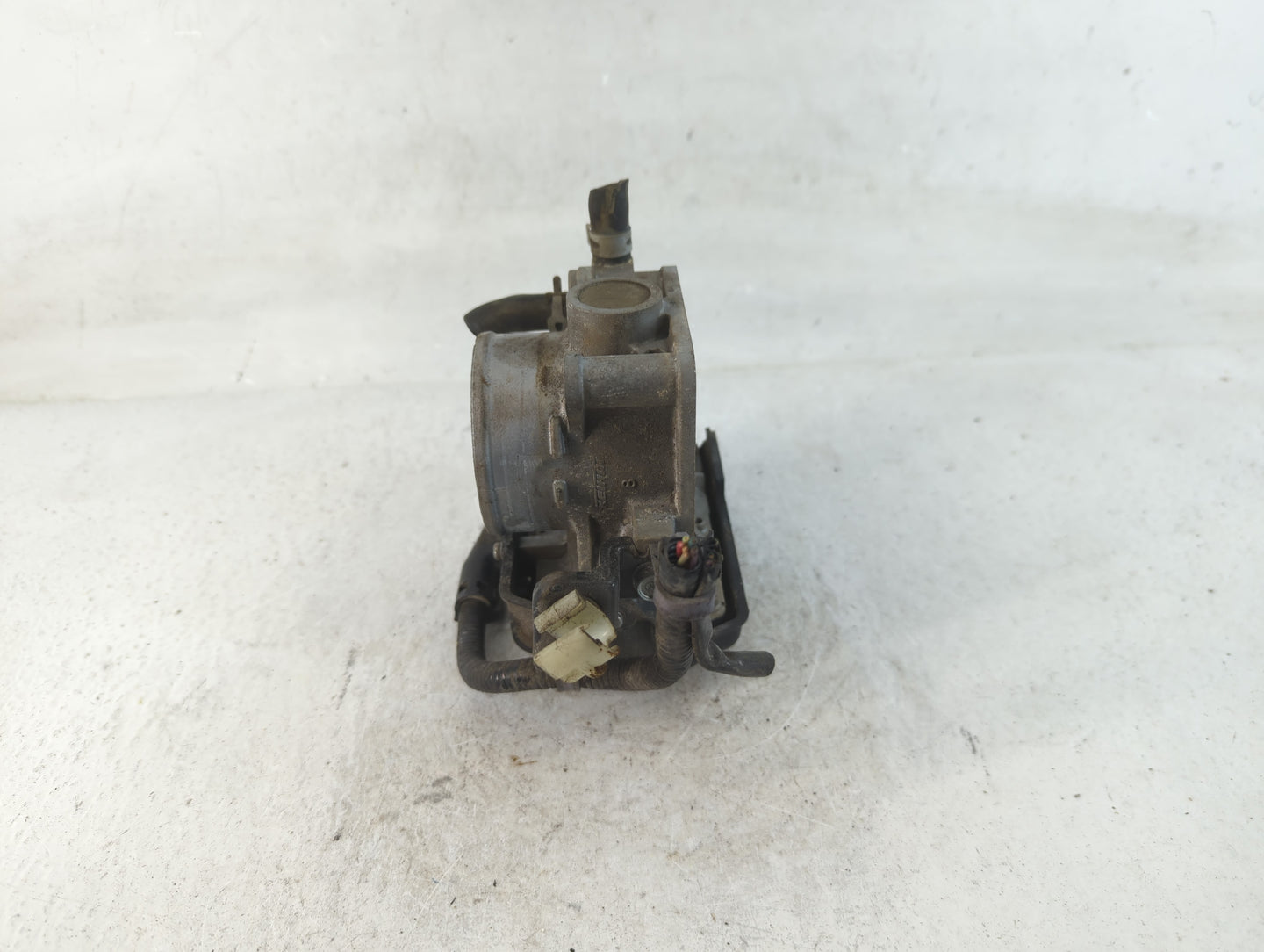 2015-2020 Acura Tlx Throttle Body P/N:U38497372355 Fits Fits 2013 2014 2015 2016 2017 2018 2019 2020 2021 2022 OEM Used Auto