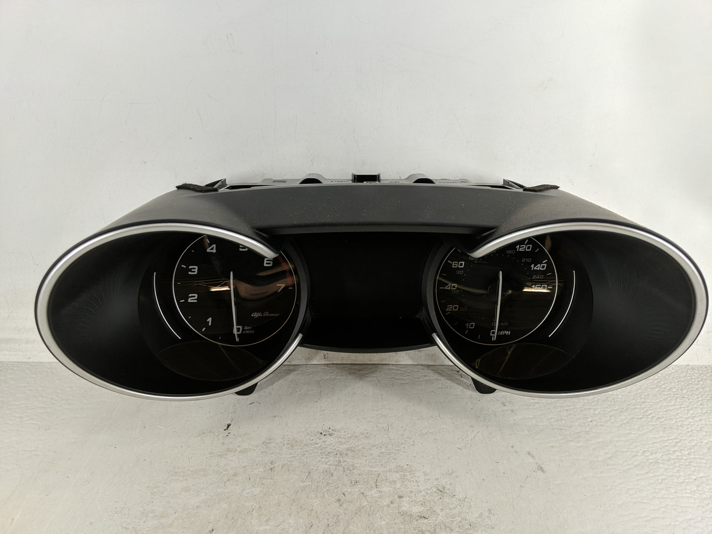2020 Alfa Romeo Giulia Instrument Cluster Speedometer Gauges P/N:A3C0218470300 Fits OEM Used Auto Parts - Oemusedautoparts1.