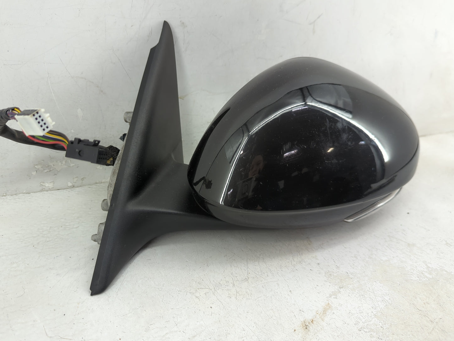 2020 Alfa Romeo Giulia Driver Side View Mirror - Left Door Mirror OEM Used - Oemusedautoparts1.com