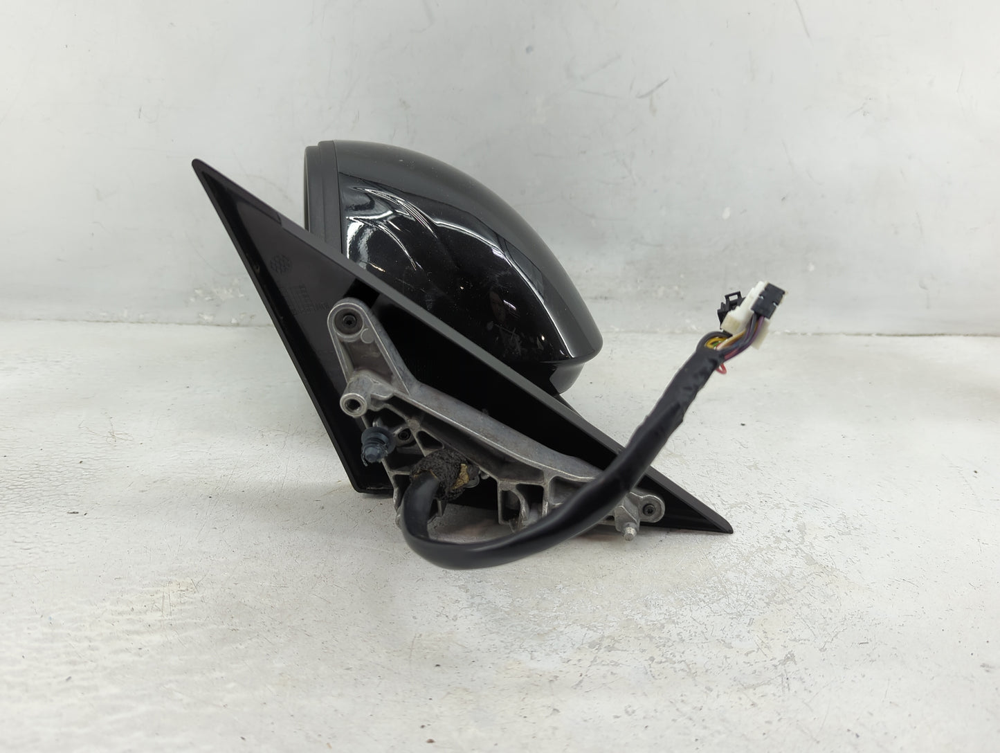 2020 Alfa Romeo Giulia Driver Side View Mirror - Left Door Mirror OEM Used - Oemusedautoparts1.com