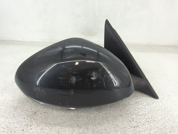 2020 Alfa Romeo Giulia Passenger Side View Mirror - Right Door Mirror OEM Used - Oemusedautoparts1.com
