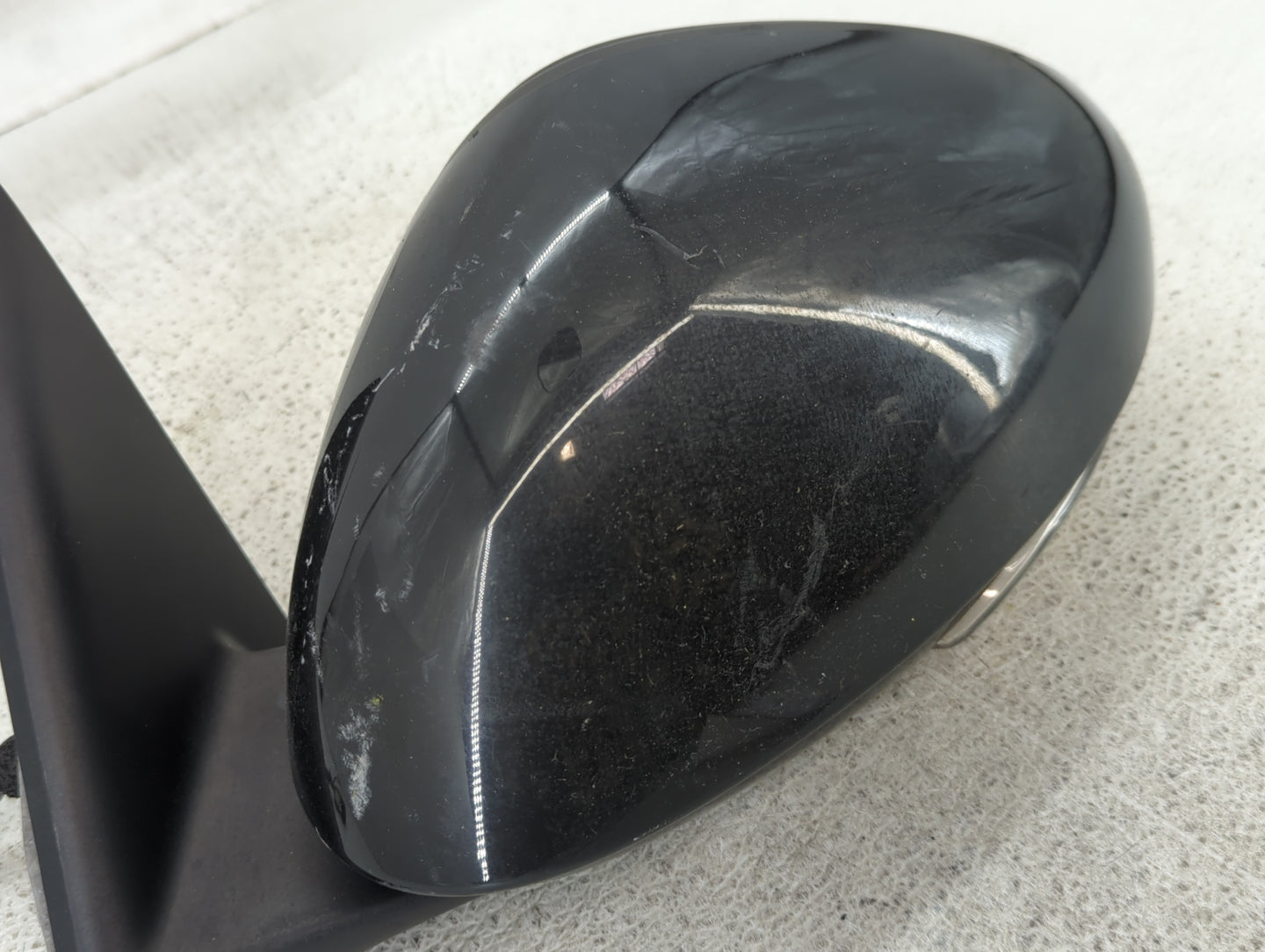 2020 Alfa Romeo Giulia Driver Side View Mirror - Left Door Mirror OEM Used - Oemusedautoparts1.com