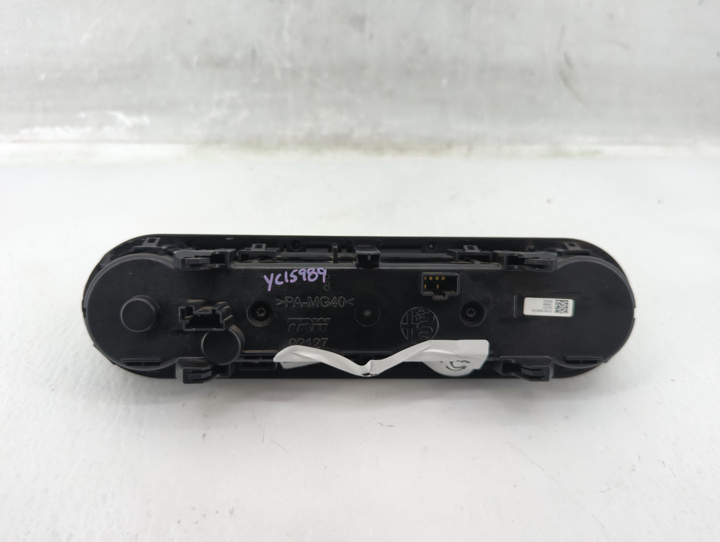 2020 Alfa Romeo Giulia Climate Control Module Temperature AC/Heater Replacement P/N:01561506100 Fits OEM Used Auto Parts - O