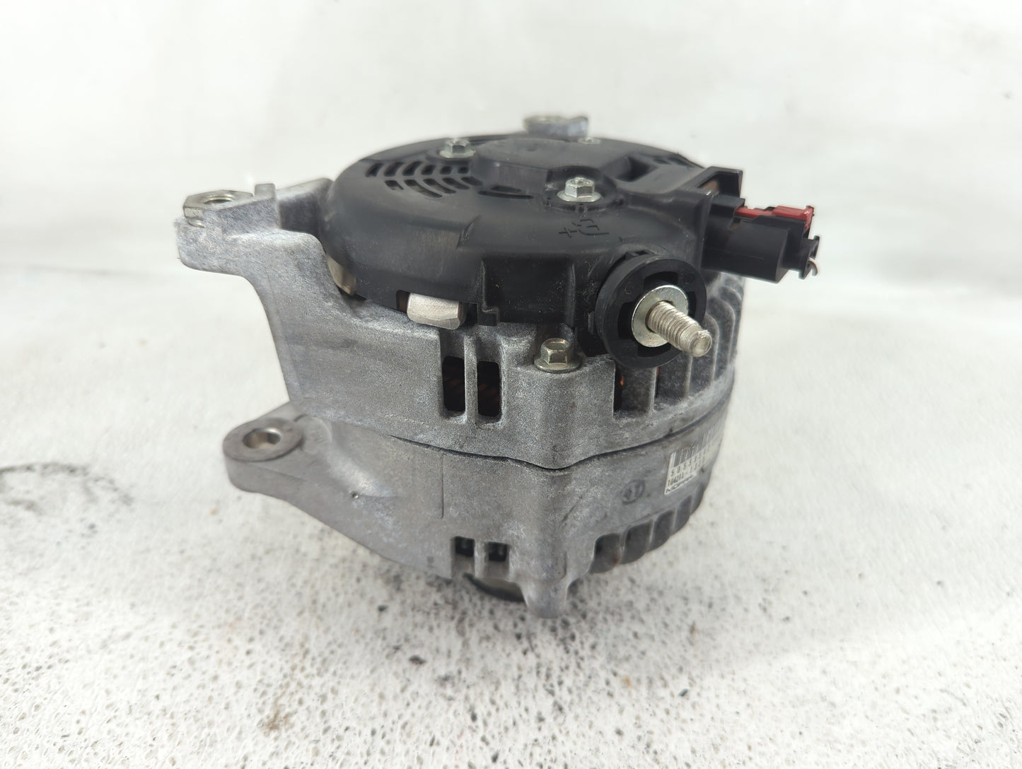 2020 Alfa Romeo Stelvio Alternator Replacement Generator Charging Assembly Engine OEM P/N:50559542 Fits Fits 2017 OEM Used A