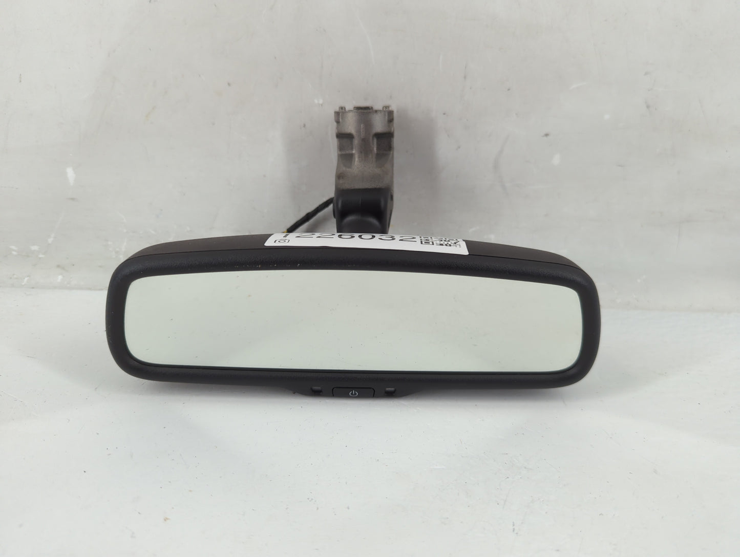2020 Alfa Romeo Stelvio Interior Rear View Mirror Replacement OEM P/N:E11038303 Fits Fits 2017 OEM Used Auto Parts - Oemused