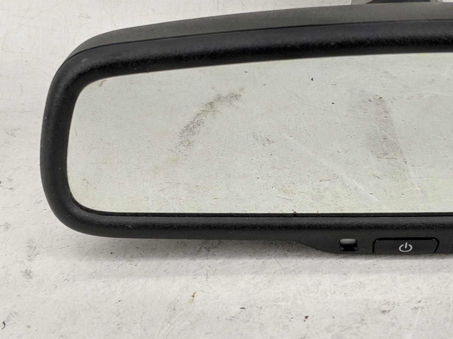 2020 Alfa Romeo Stelvio Interior Rear View Mirror Replacement OEM P/N:E11038303 Fits Fits 2017 OEM Used Auto Parts - Oemused