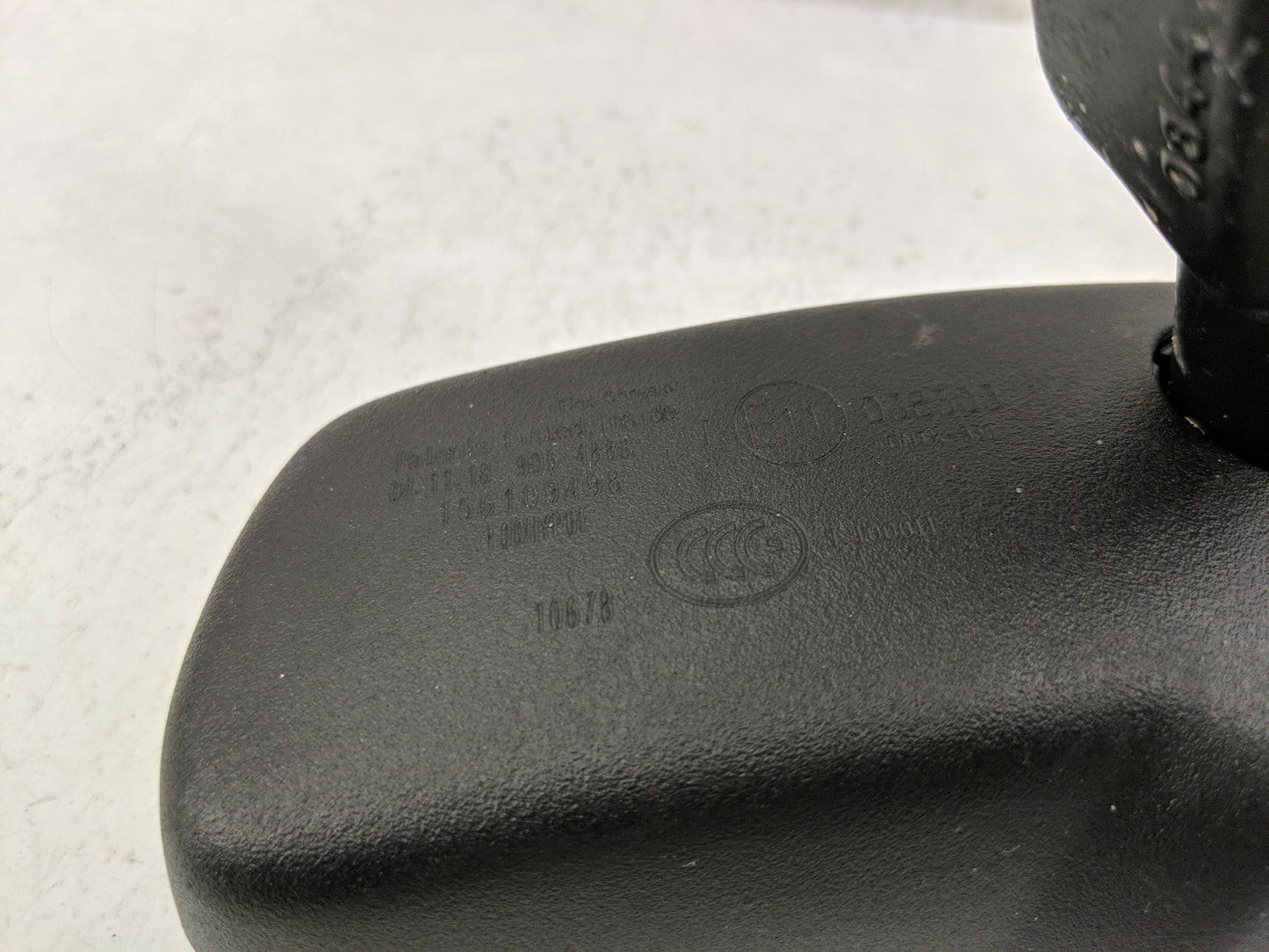 2020 Alfa Romeo Stelvio Interior Rear View Mirror Replacement OEM P/N:E11038303 Fits Fits 2017 OEM Used Auto Parts - Oemused