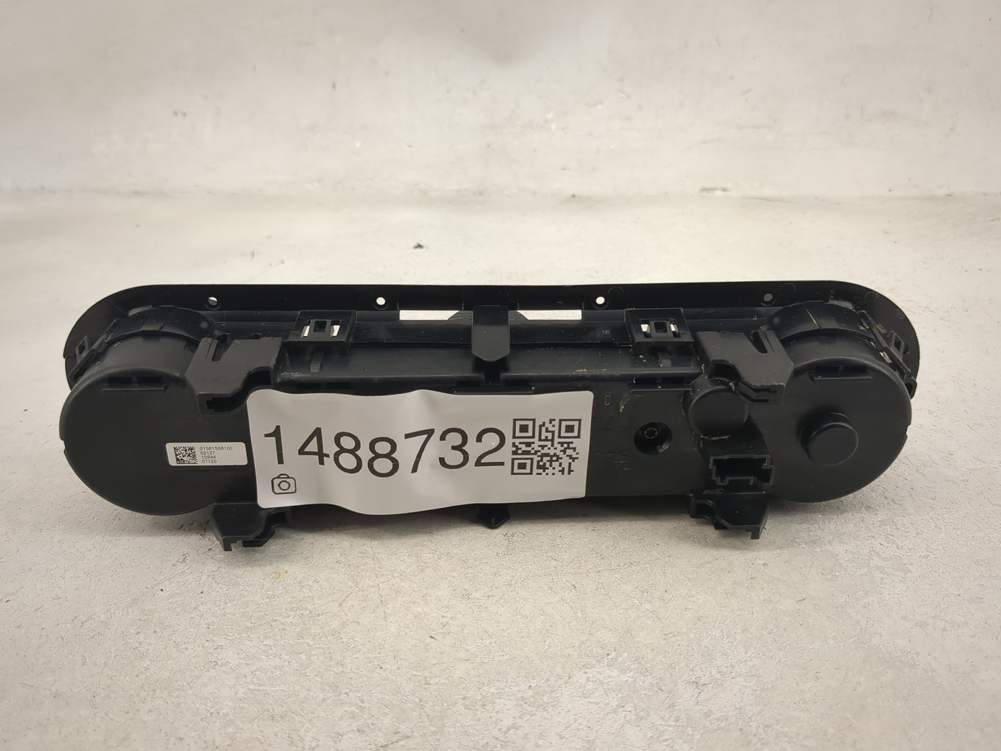 2020 Alfa Romeo Stelvio Climate Control Module Temperature AC/Heater Replacement P/N:01561506100 Fits OEM Used Auto Parts - 